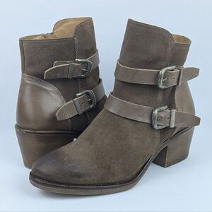 Miz Mooz Dayla Moto Booties Suede Leather Buckles Side Zip Taupe EU38 7.5-8 NWOB